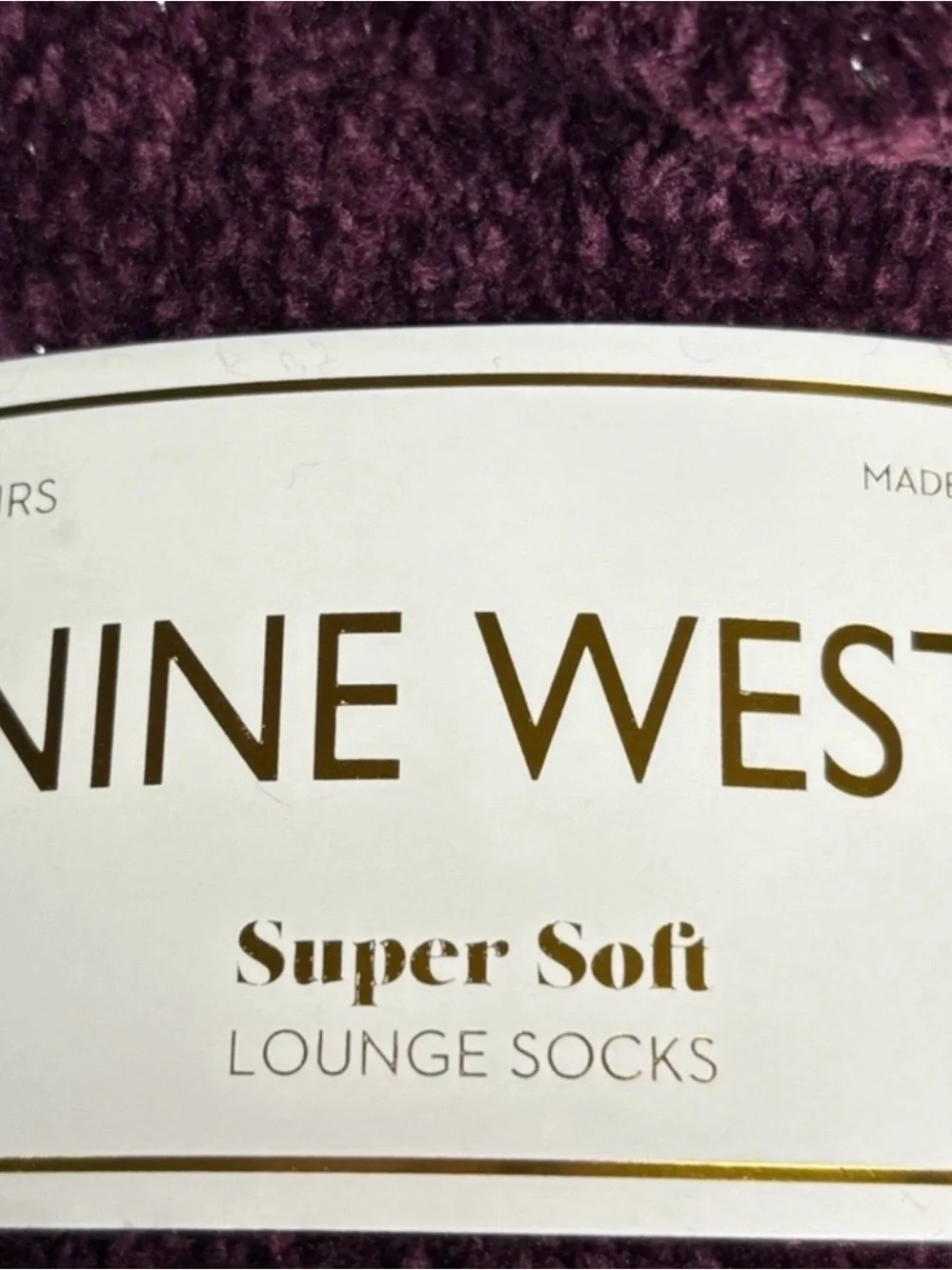 New Nine West Socks Women’s 4 Pair Soft Cozy Plush Fuzzy Lounge Socks Casual